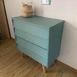 Scandinavian chest of drawers