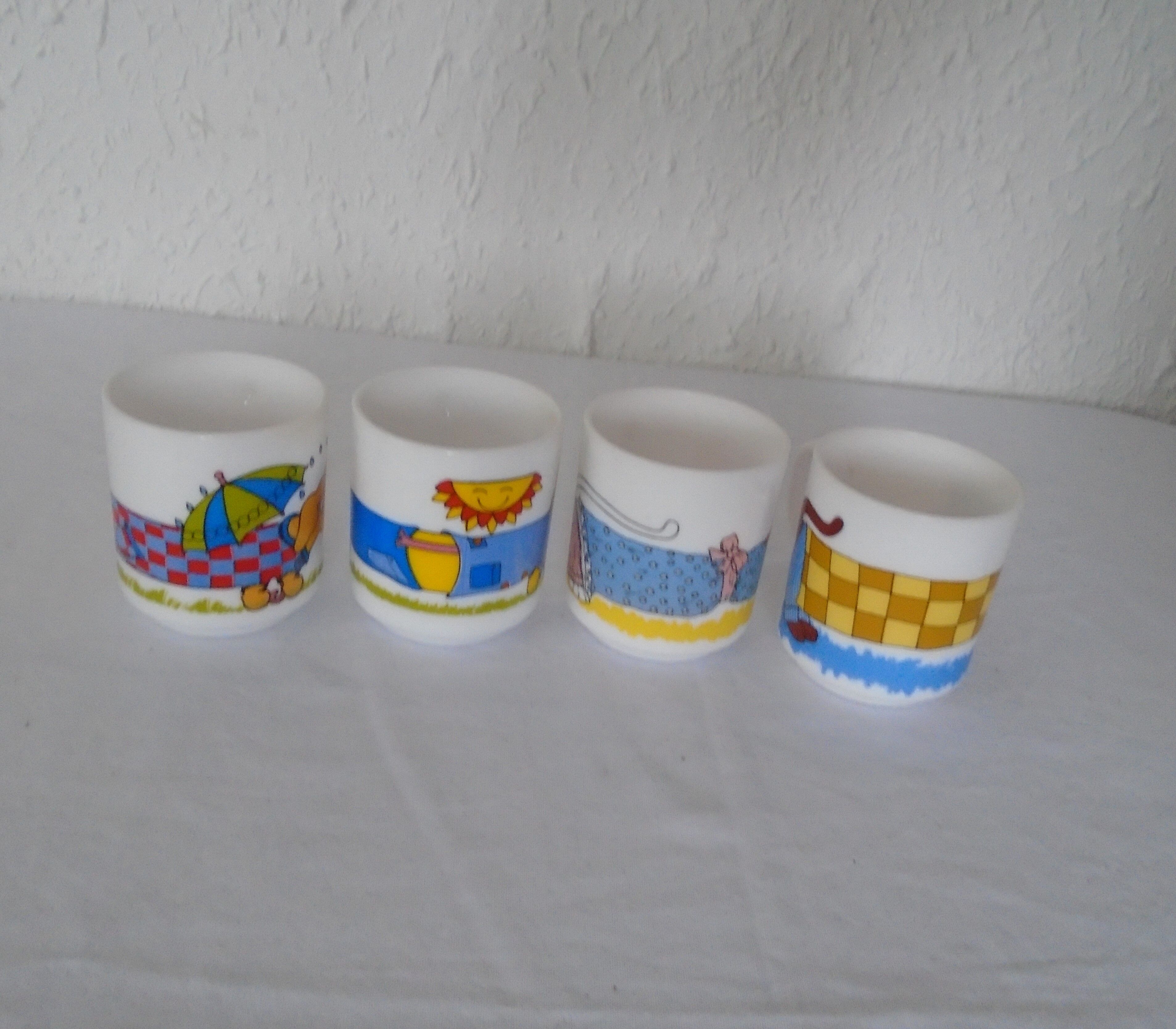 4 mugs humour vintage arcopal 2 cats - 2 dogs "sausage"