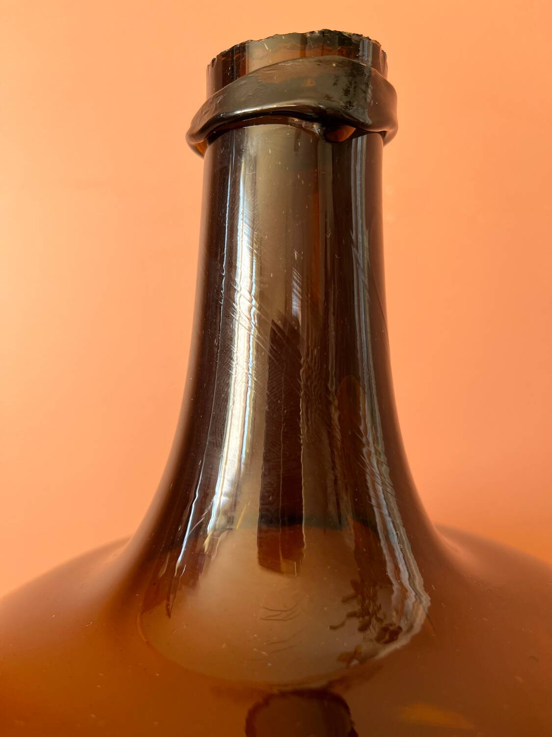 3L amber demijohn