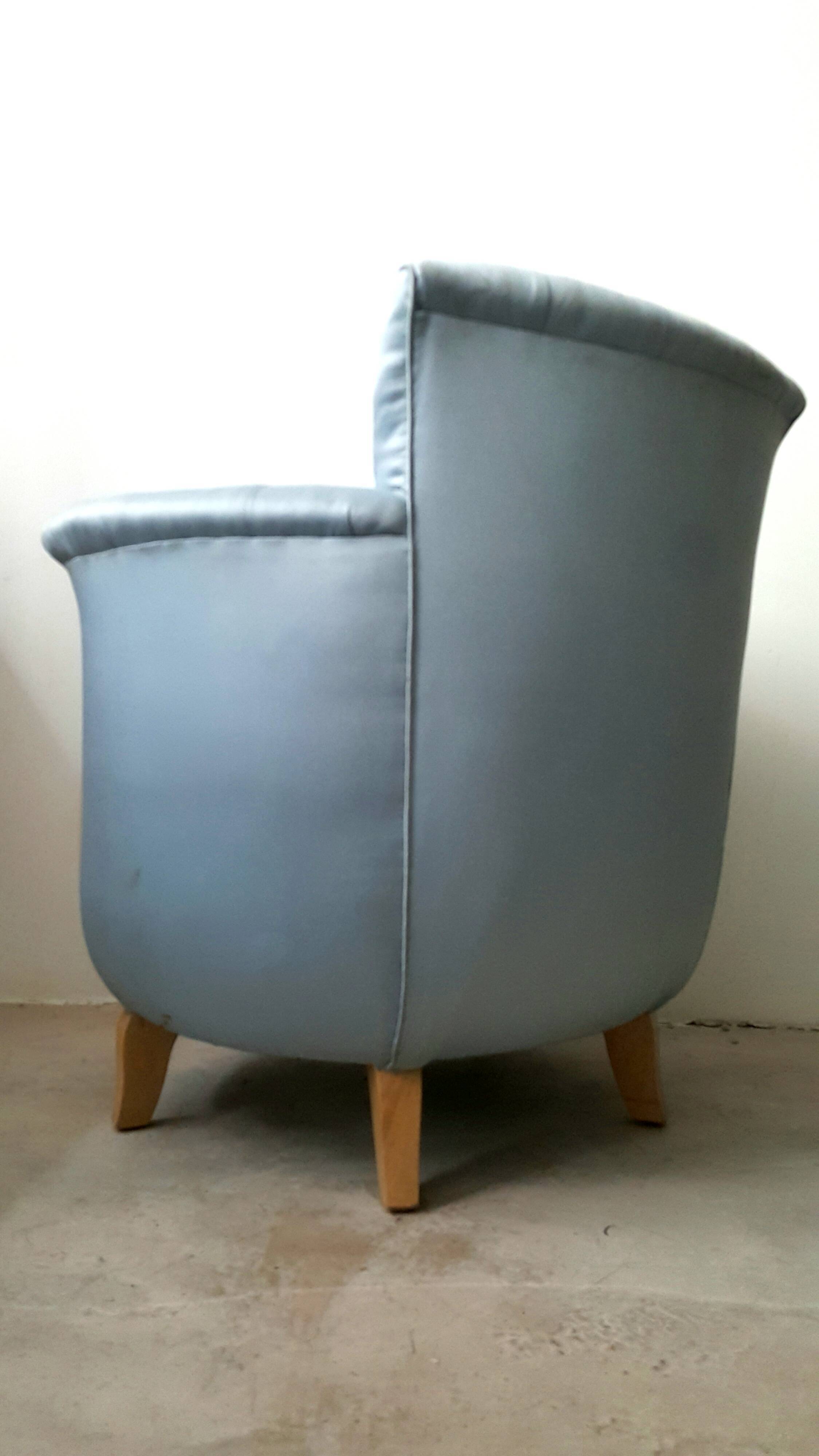 Cocktail chair bas corbeille in sycamore blond and blue silk - art deco 1930