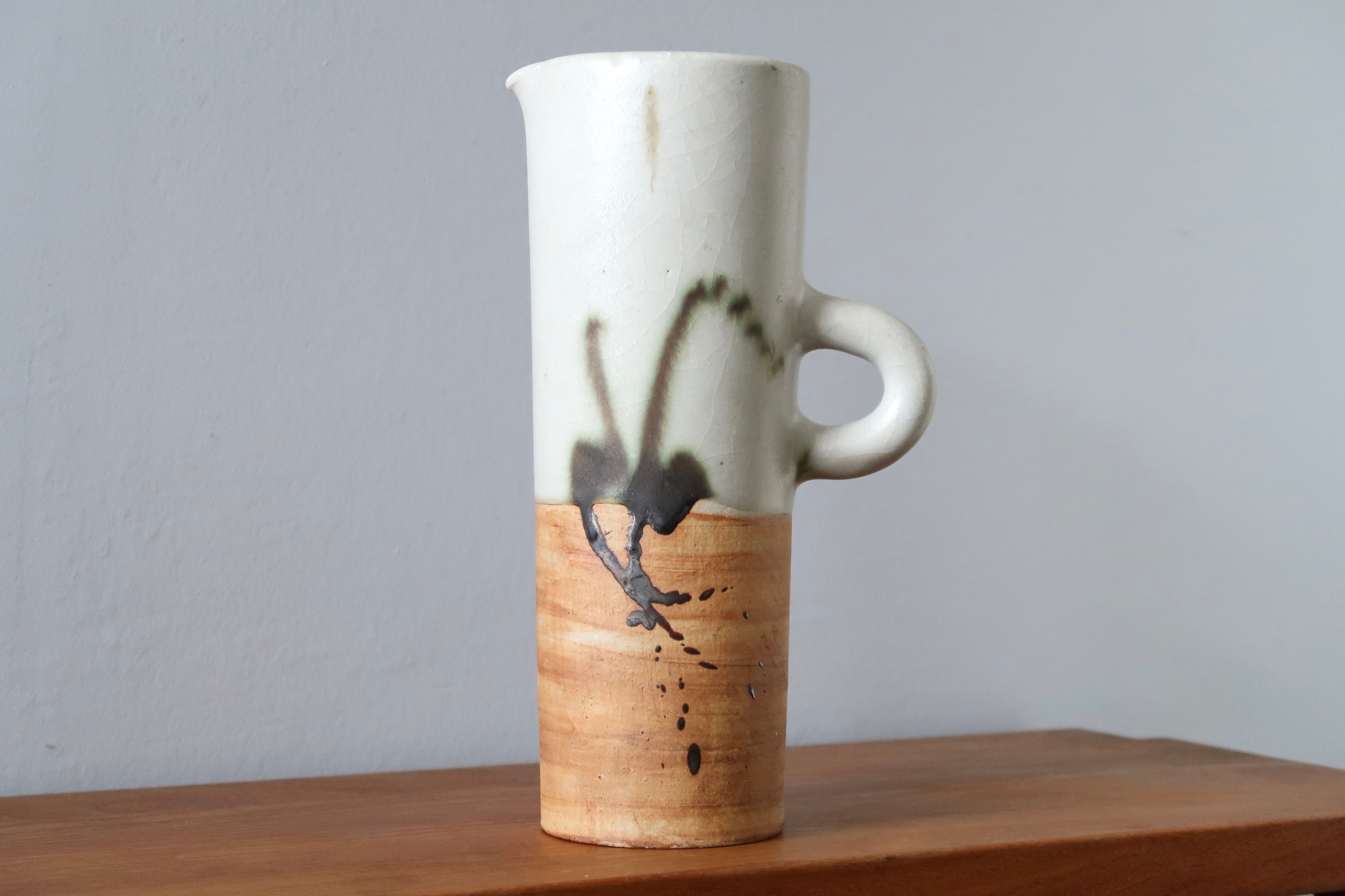 Ceramic pitcher of dove pottery, 70s
