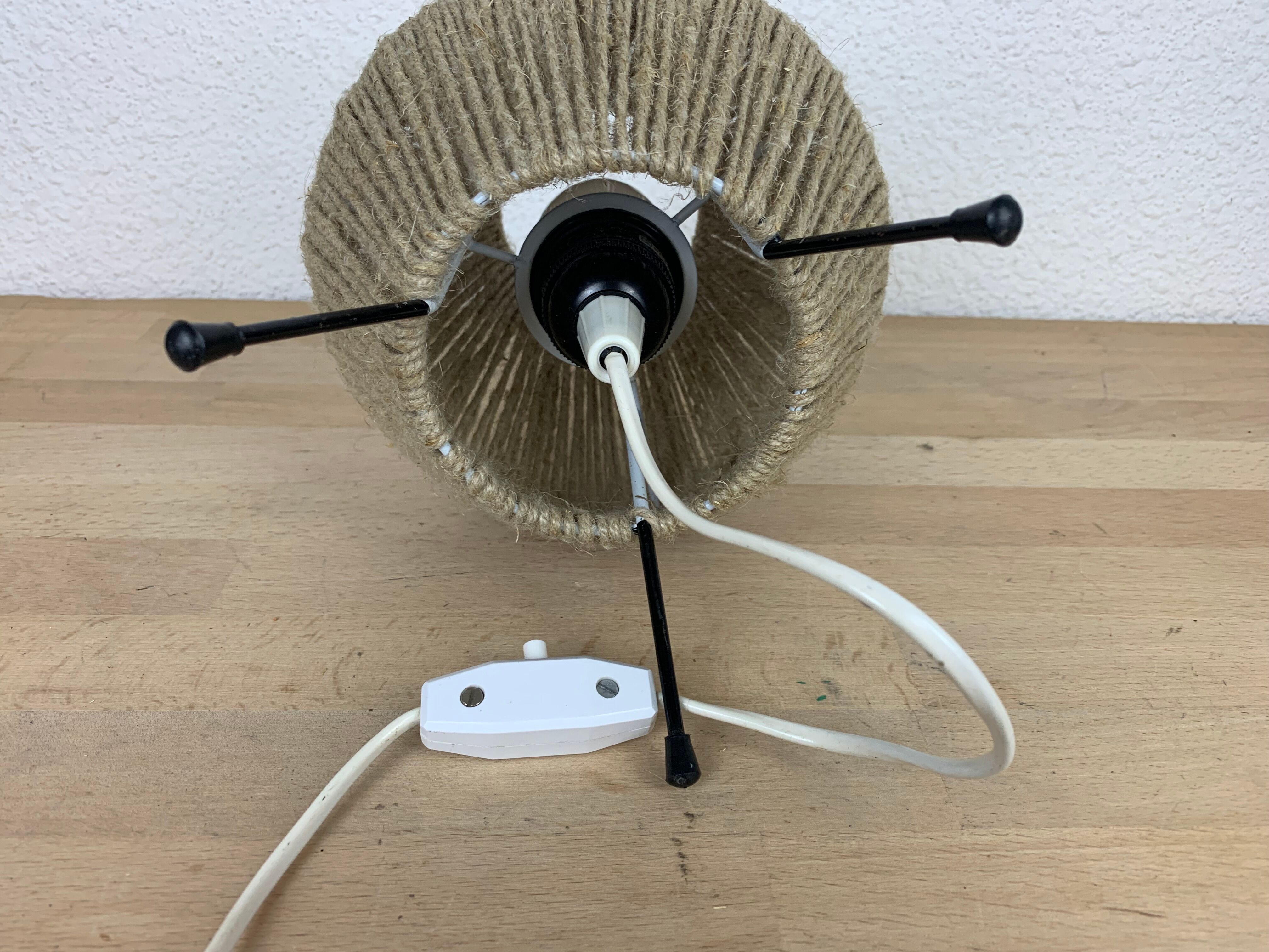 Tripod lamp rope and metal 50's