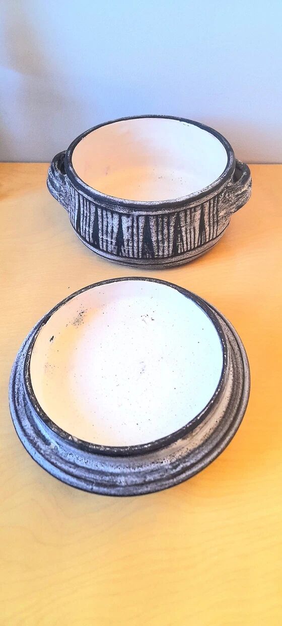 Ceramic Box J. Pouchain, Dieulefit Workshop 1960.