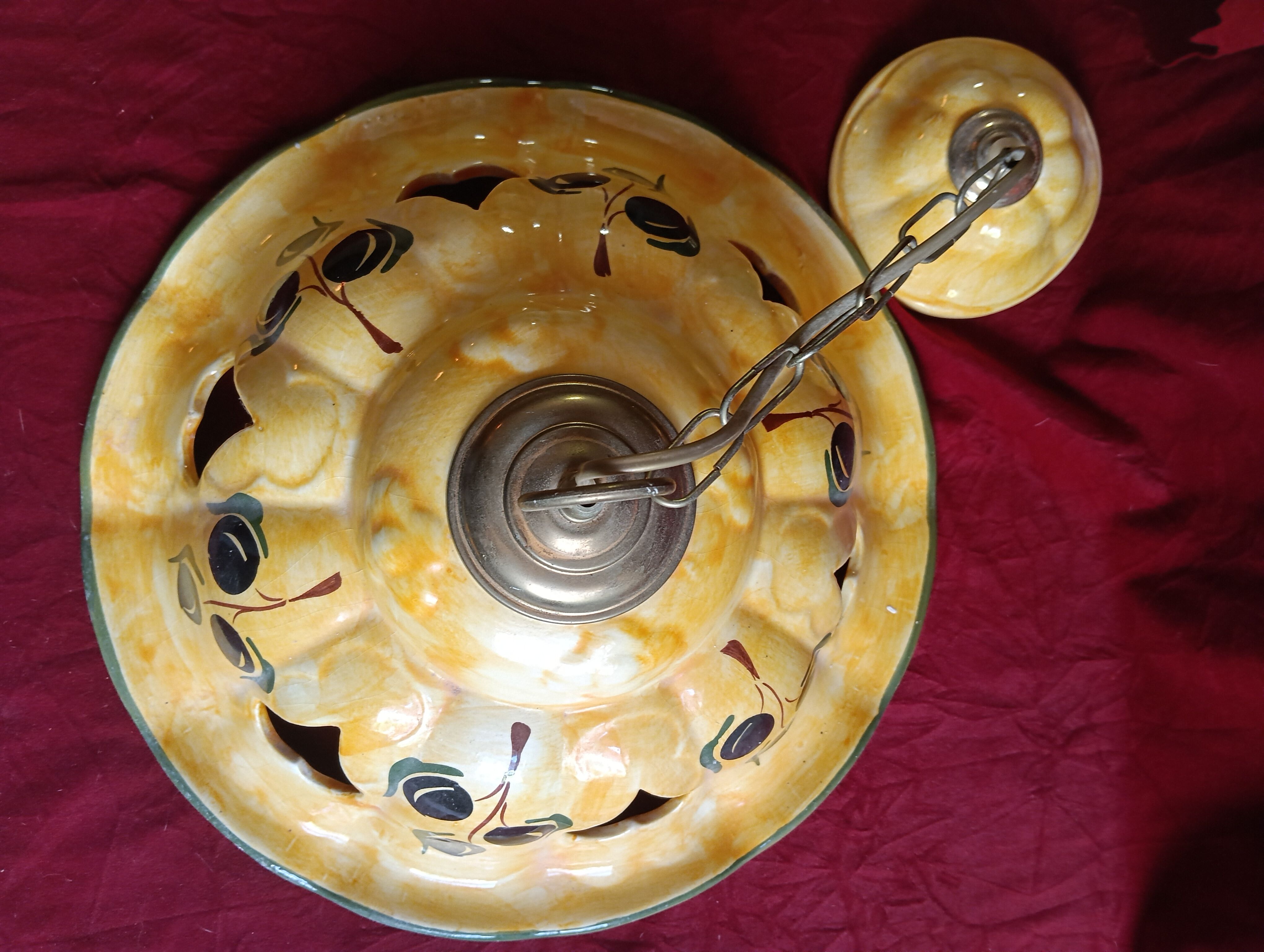 PROVENCAL CERAMIC GLAZE - OLIVES & HEARTS DECORATION - VINTAGE