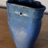 Stoneware cache pot