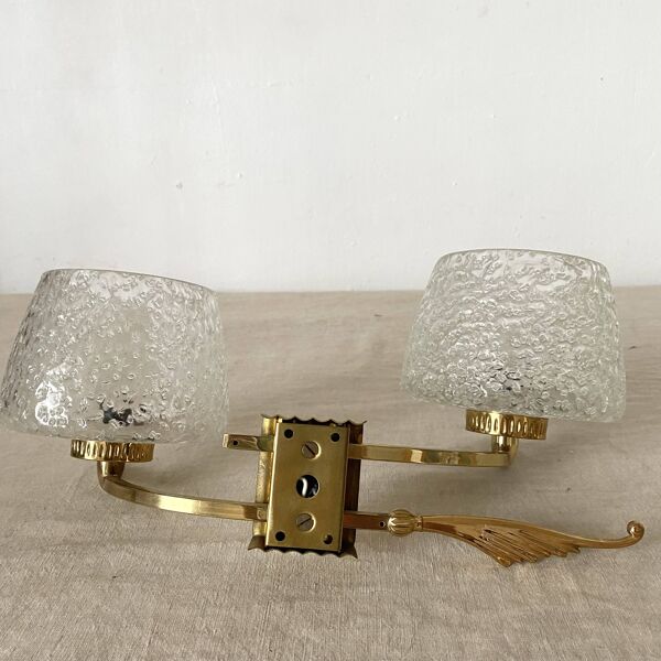 Applique double métal doré et verre bullé, design italien années 60