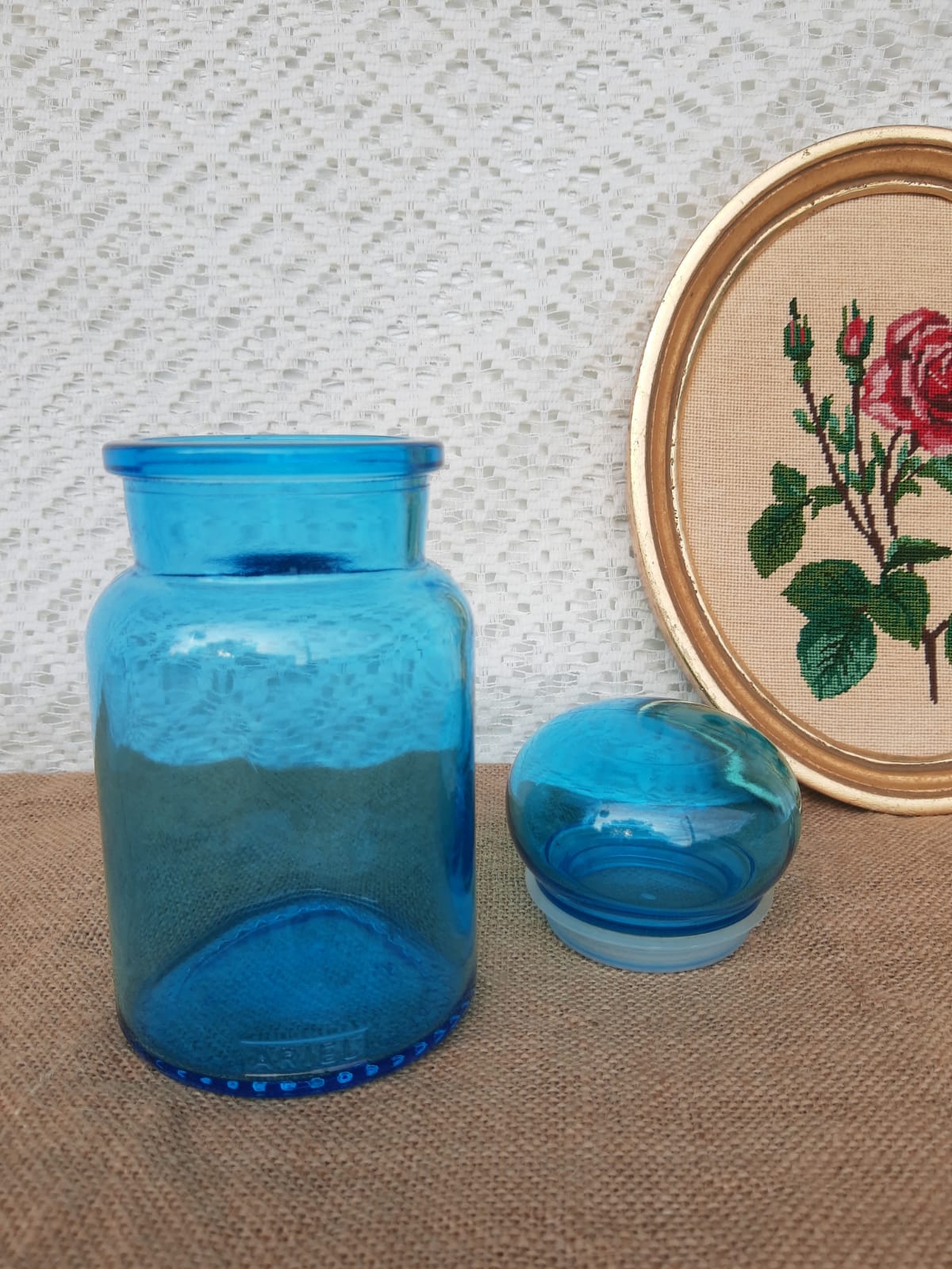 Apothecary jar Ariel vintage blue