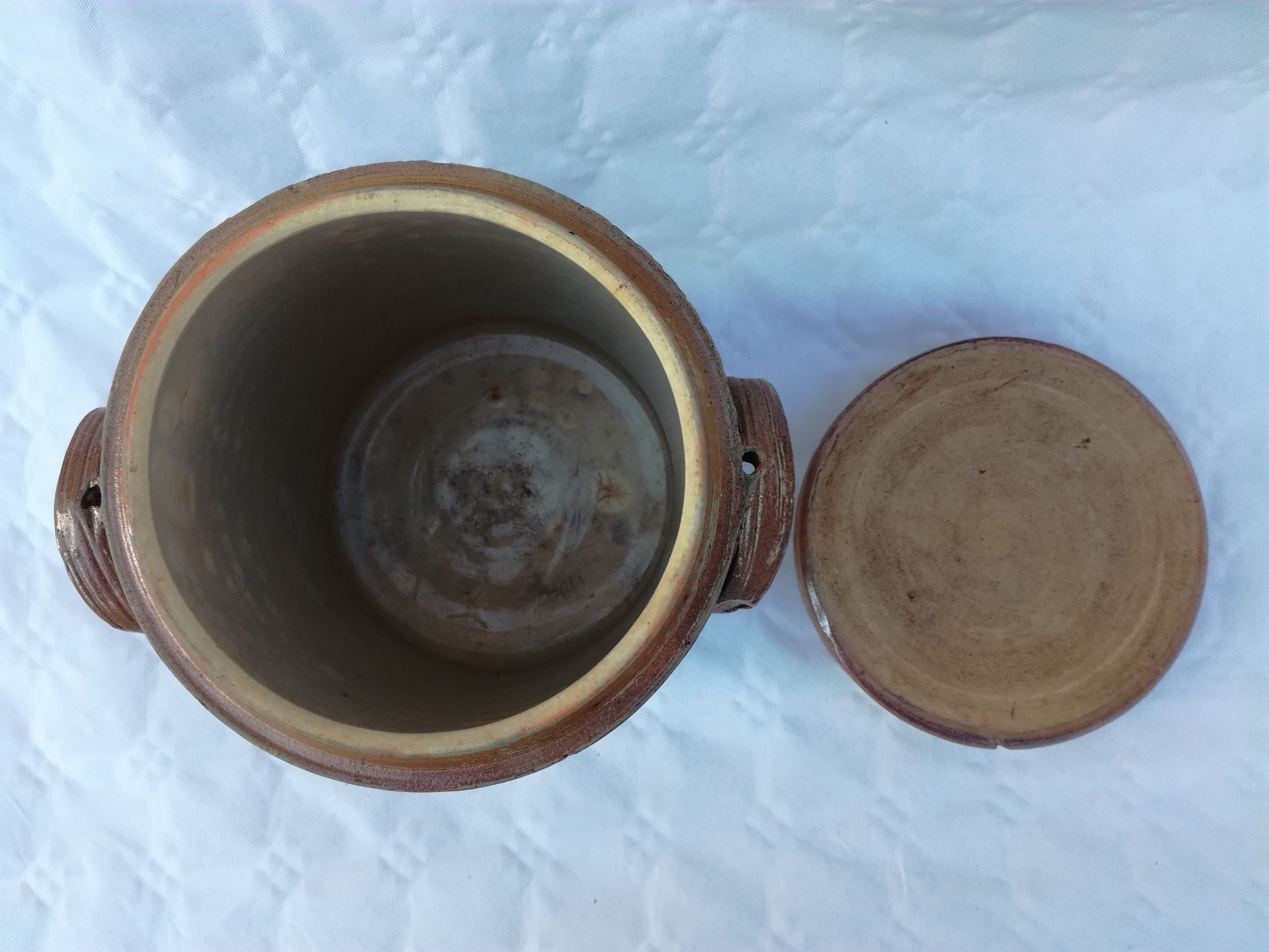 Glazed terracotta pot