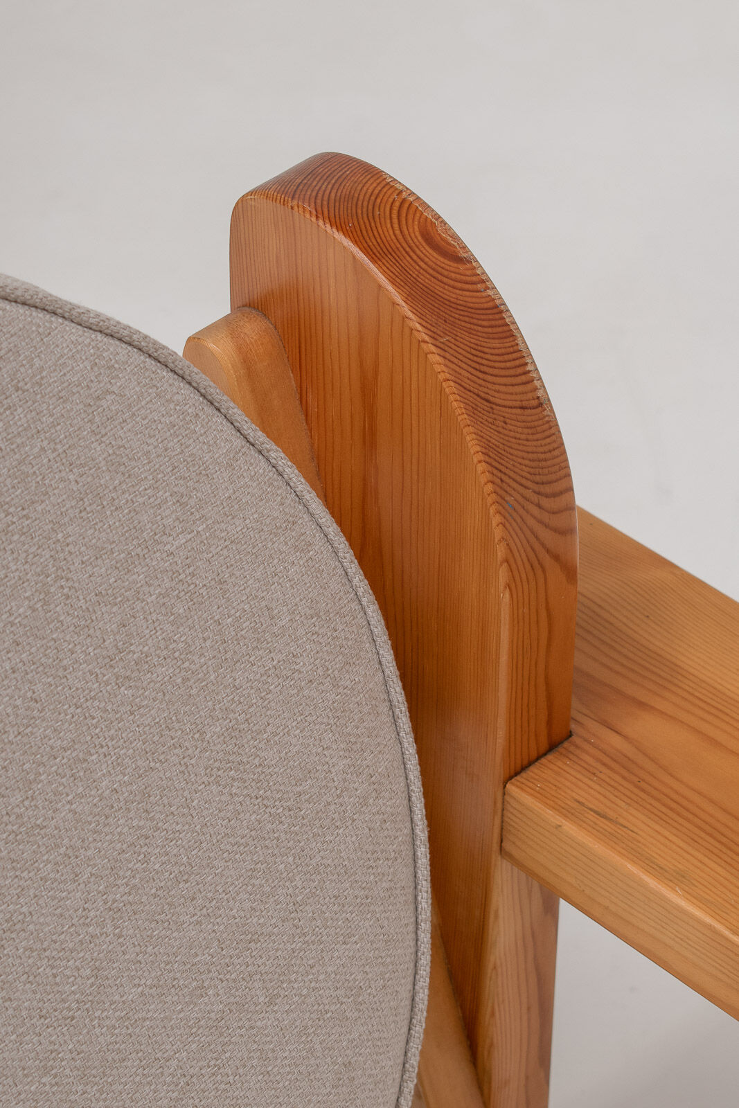 Pair of solid pine lounge chairs, italy 1970s