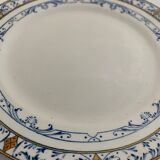 11 old Creil and Montereau dessert plates, Colbert service