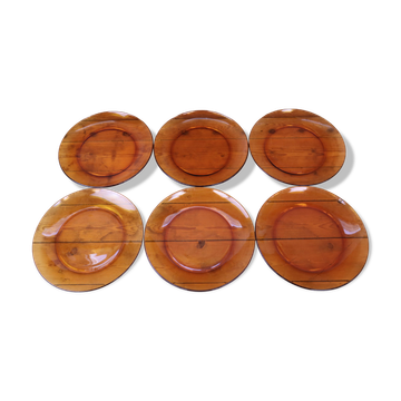 Set of 6 amber Duralex flat plates