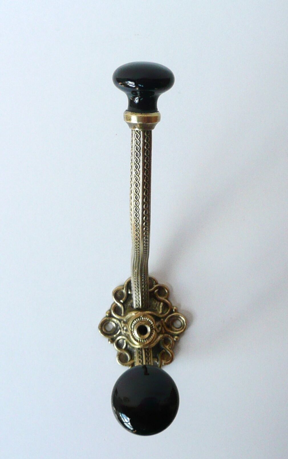 Former patere bronze and porcelain coat holder