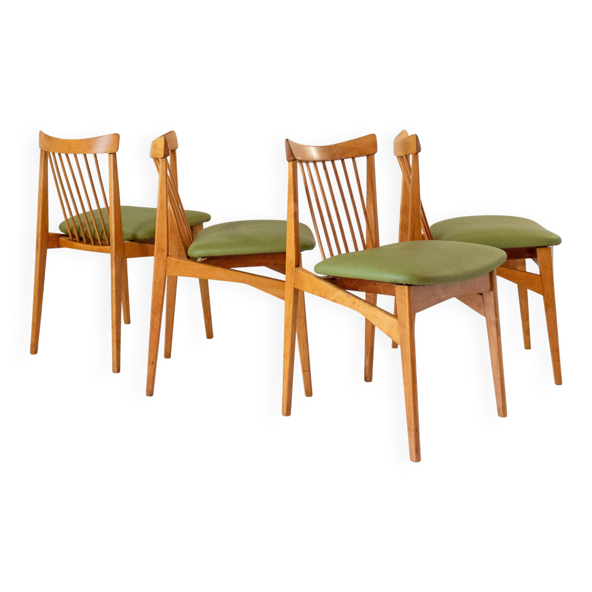 Four Mid-Century Modern Italian Wood Dining Chairs in the Style of Ico Pari