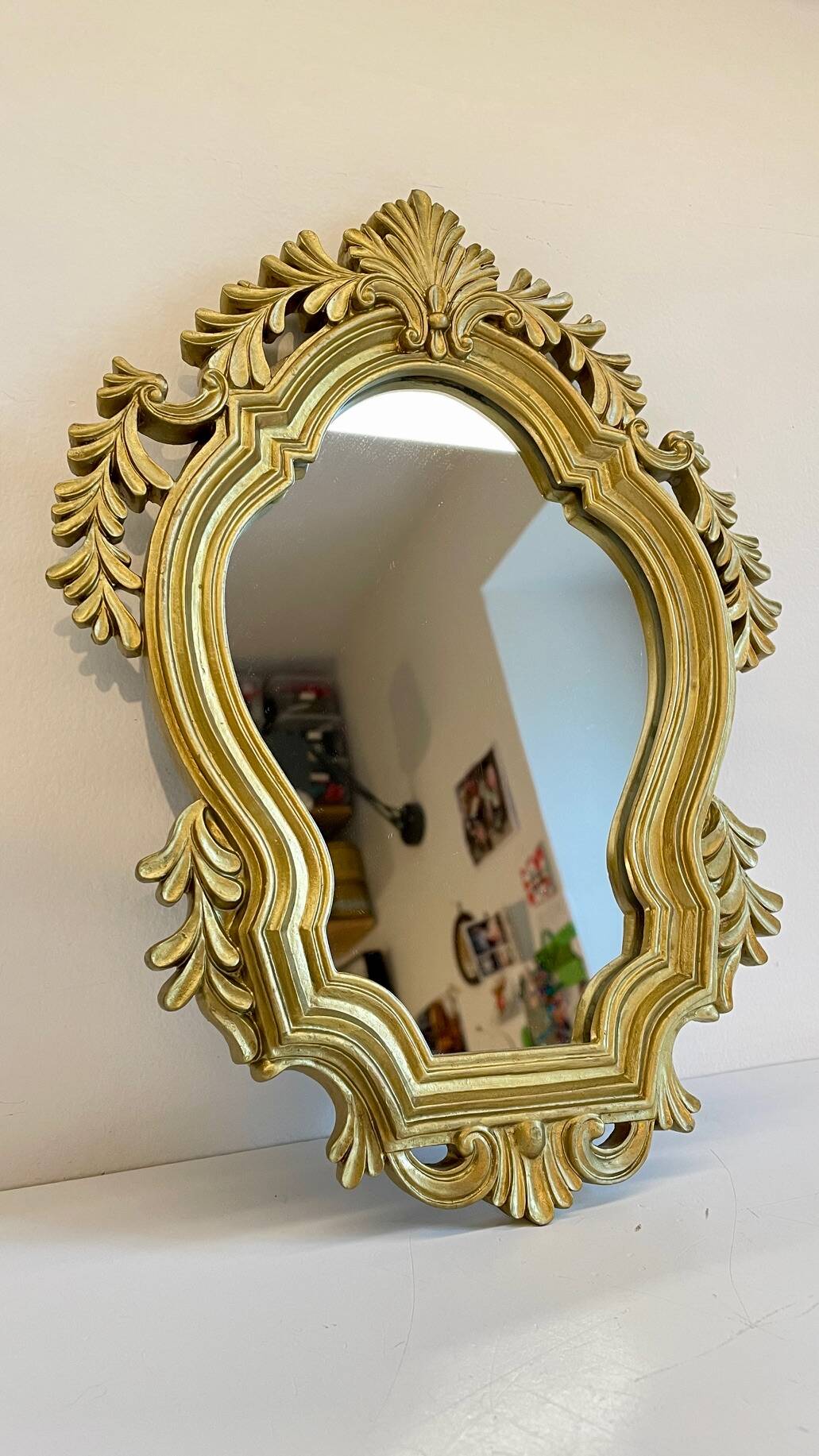 Vintage rockery style mirror – 24x32cm