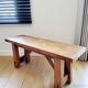 Banc vintage en bois, fabriqué artisanalement, style rustique