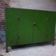Comptoir industriel en acier vert