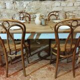 Farm table