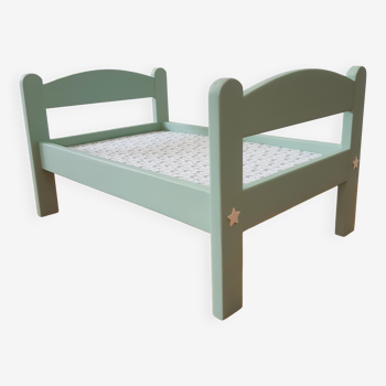 Cactus green doll bed