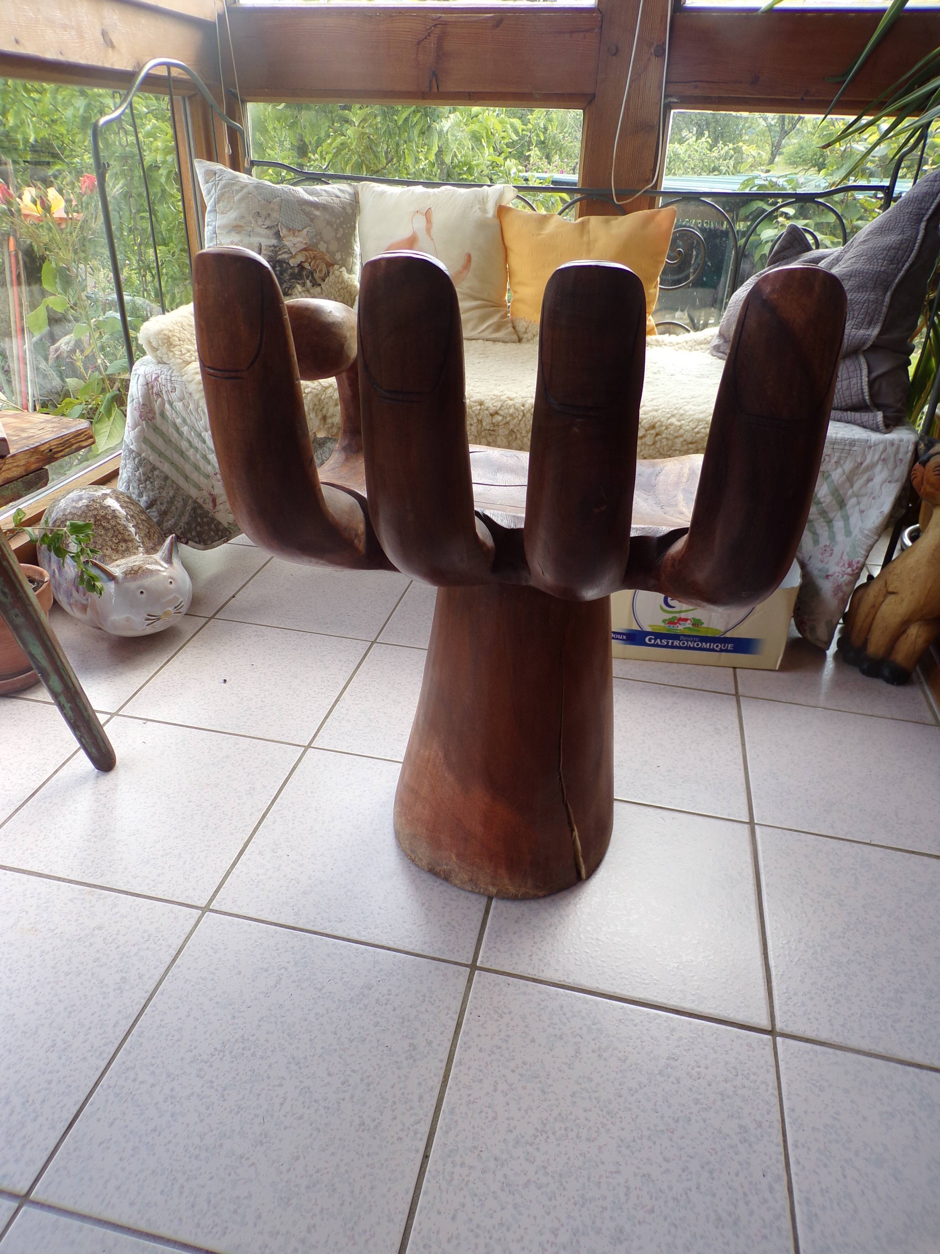 Buddha hand stool