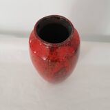 Red ceramic vase signed En Calcat - height 31 cm