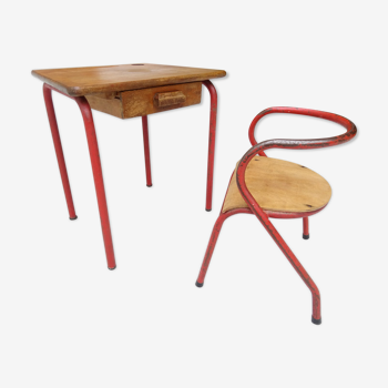 Desk and child Chair Mullca 300 by Jacques Hitler