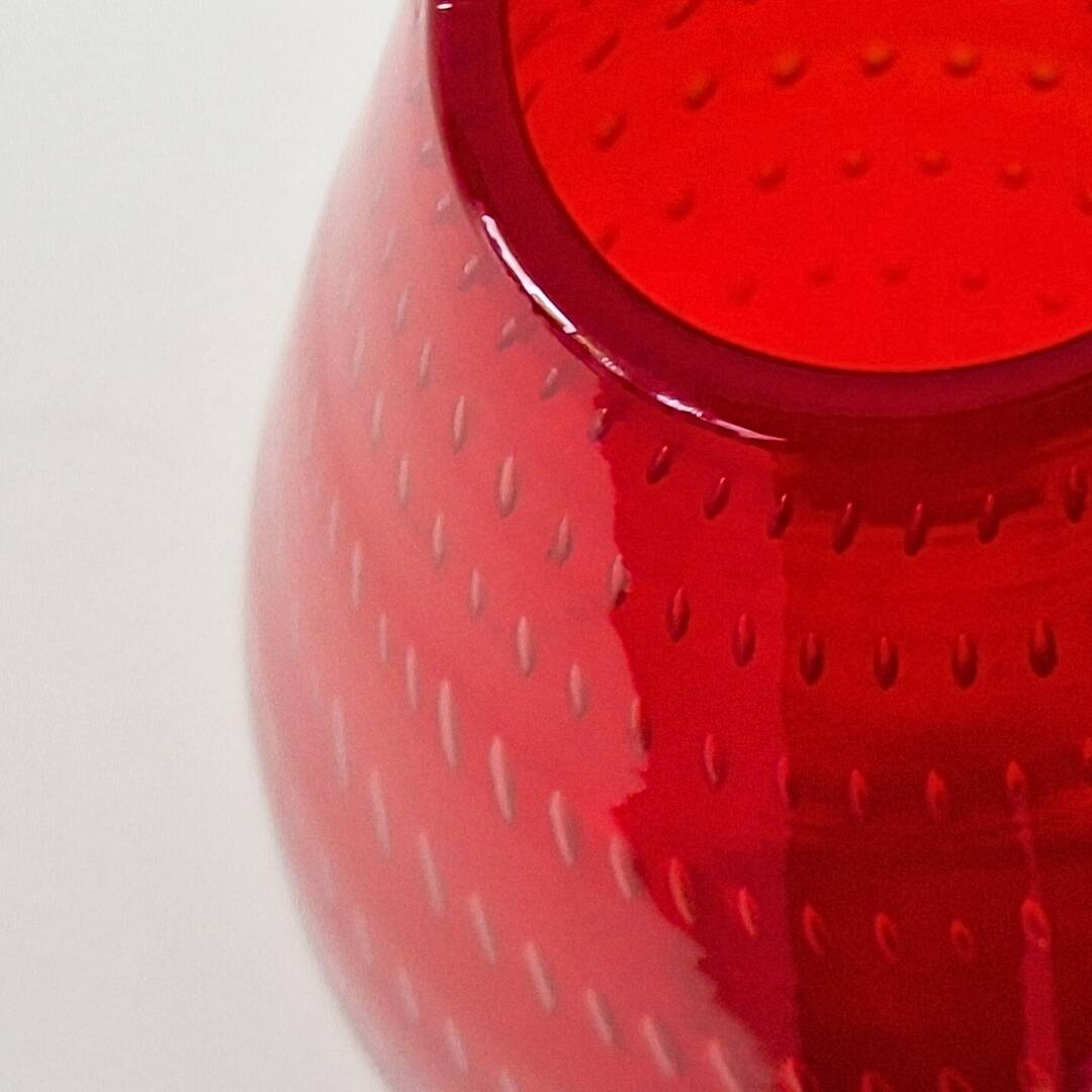 Murano - clear red vase - bullicante technique - mcm 1950s 1960s - contemporary design
