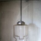 Suspension Deco with frosted glass globe