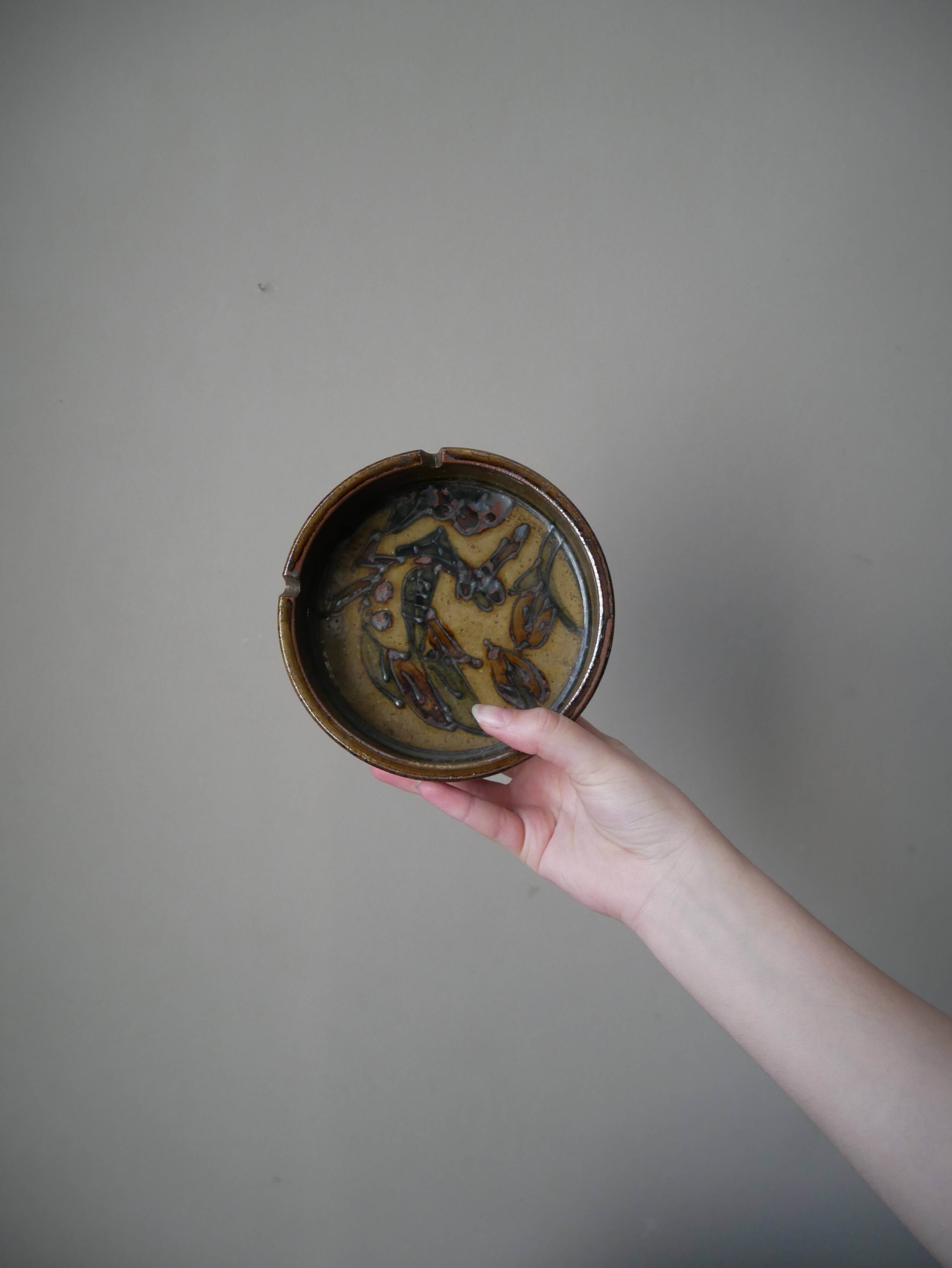 Cendrier en céramique vide poche artisanal poterie handmade décoration campagne scandinave