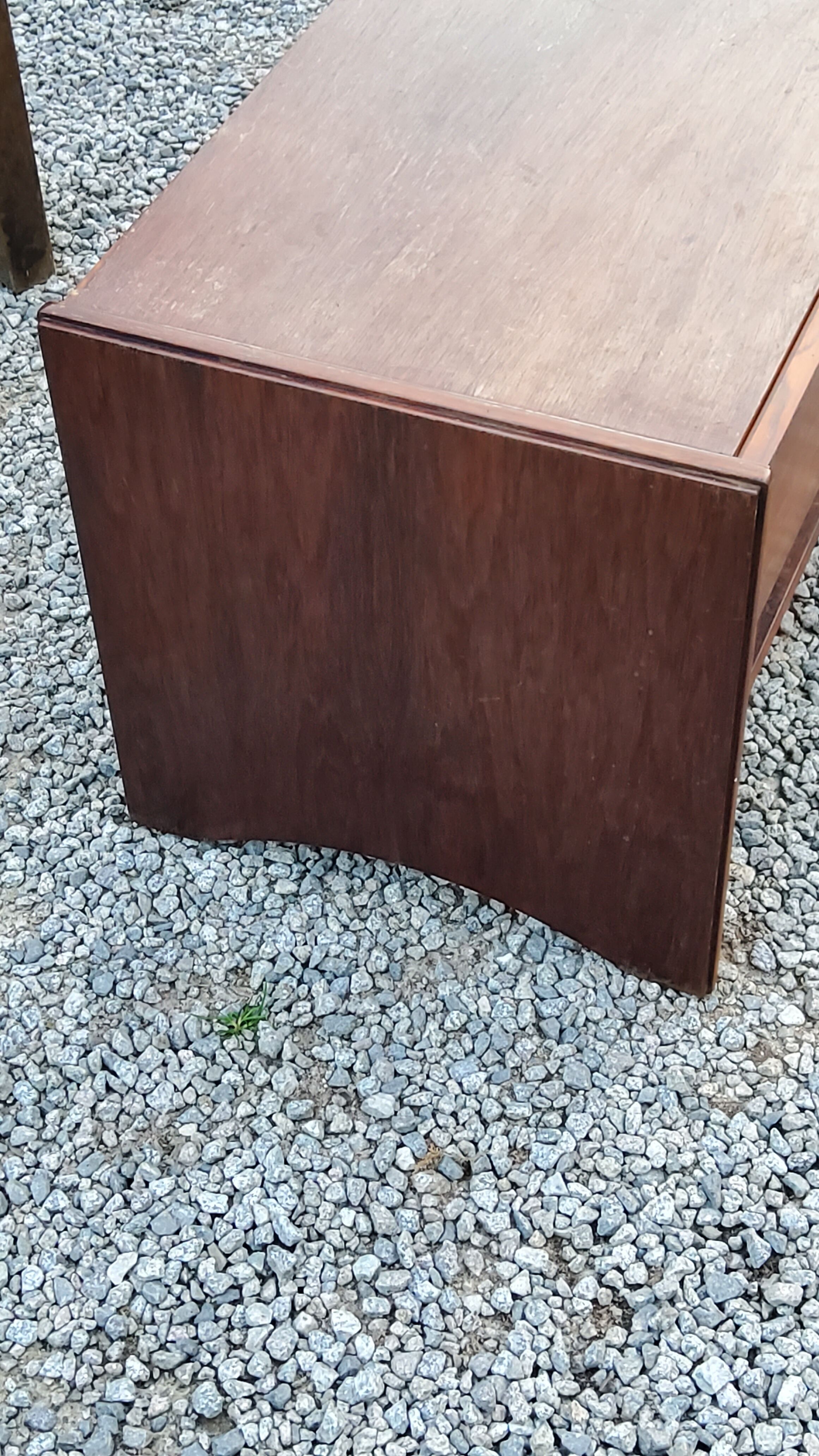 Pair of modernist art deco rosewood bedside tables from the 30s