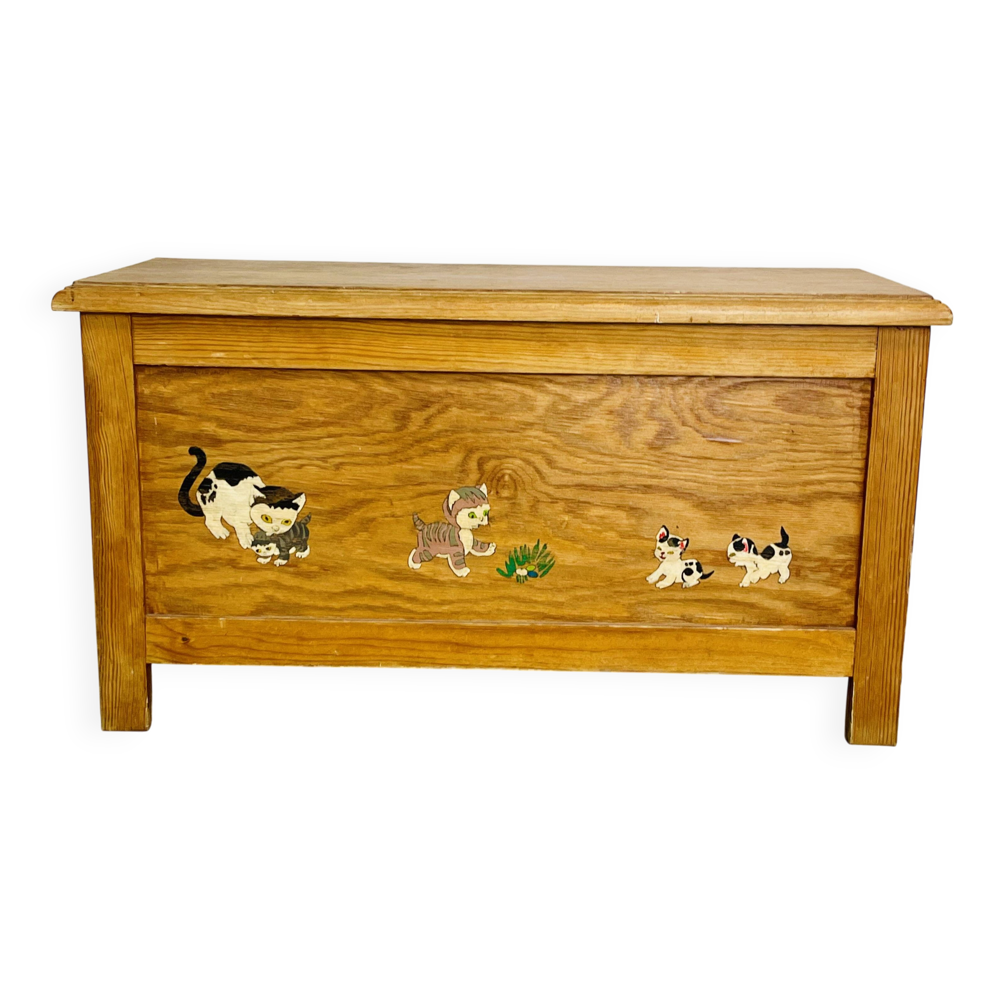 Toy chest