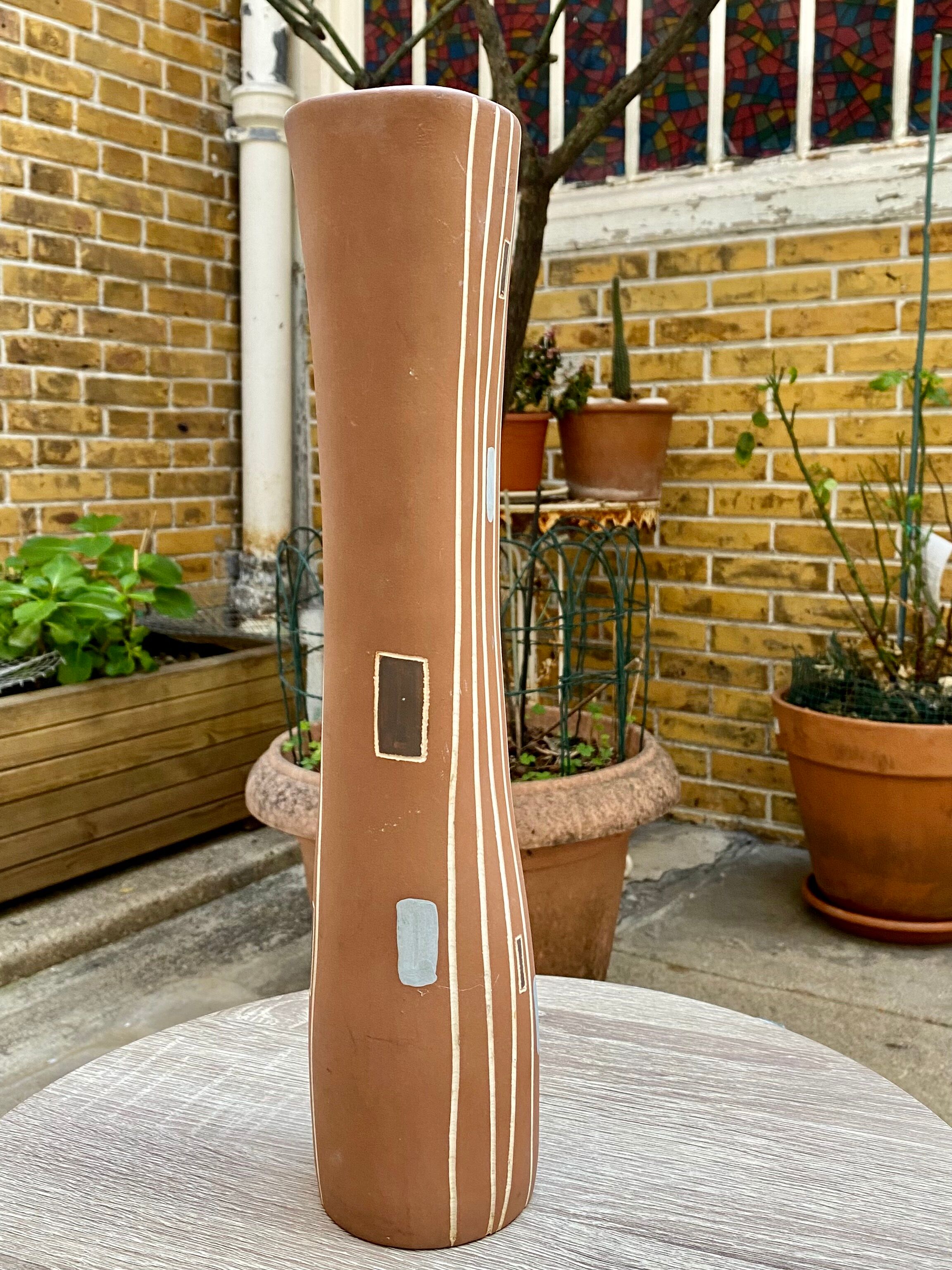 Ceramic vase year 50