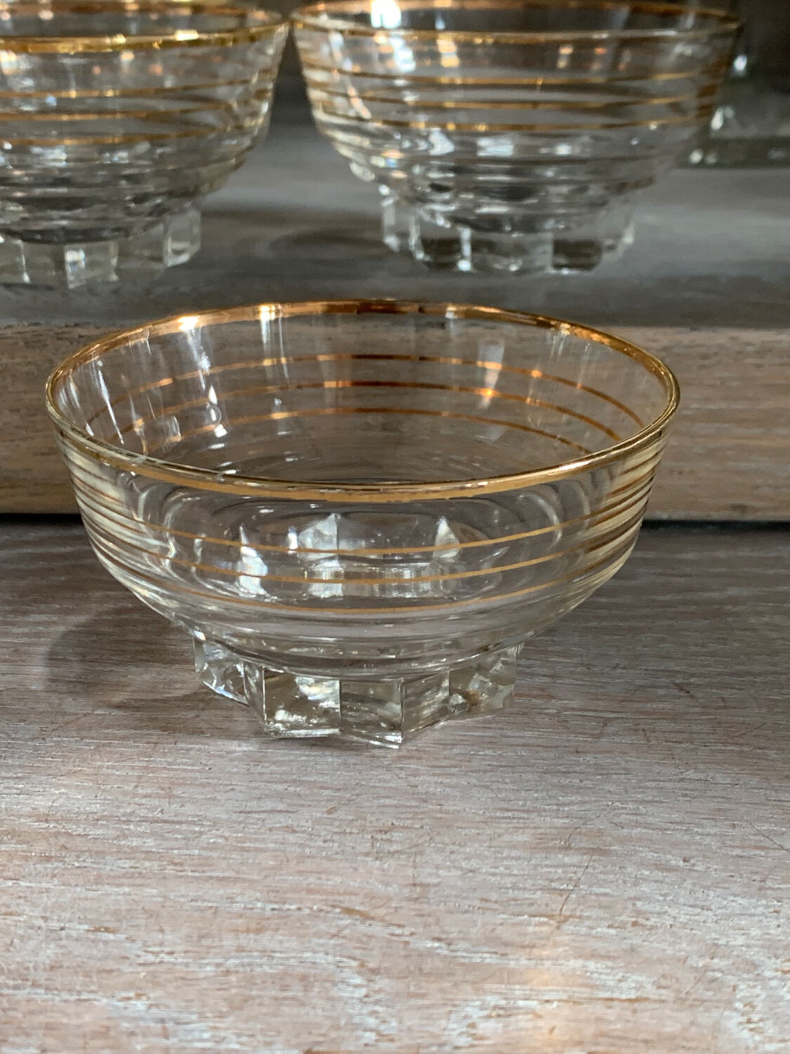 6 coupes à champagne anciennes en verre