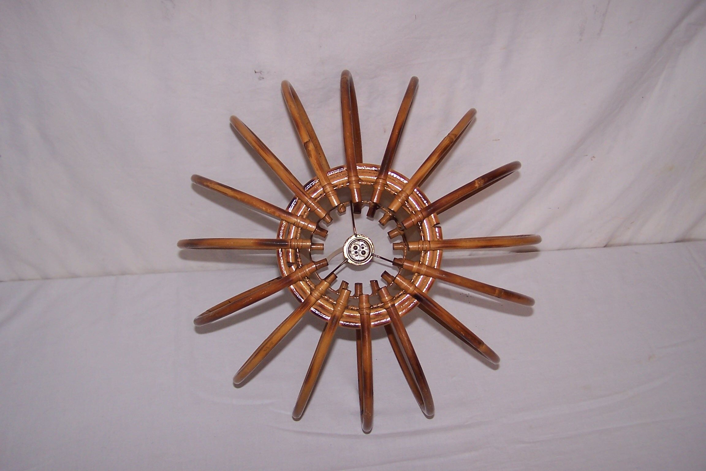 Rattan hanging from the 1950s