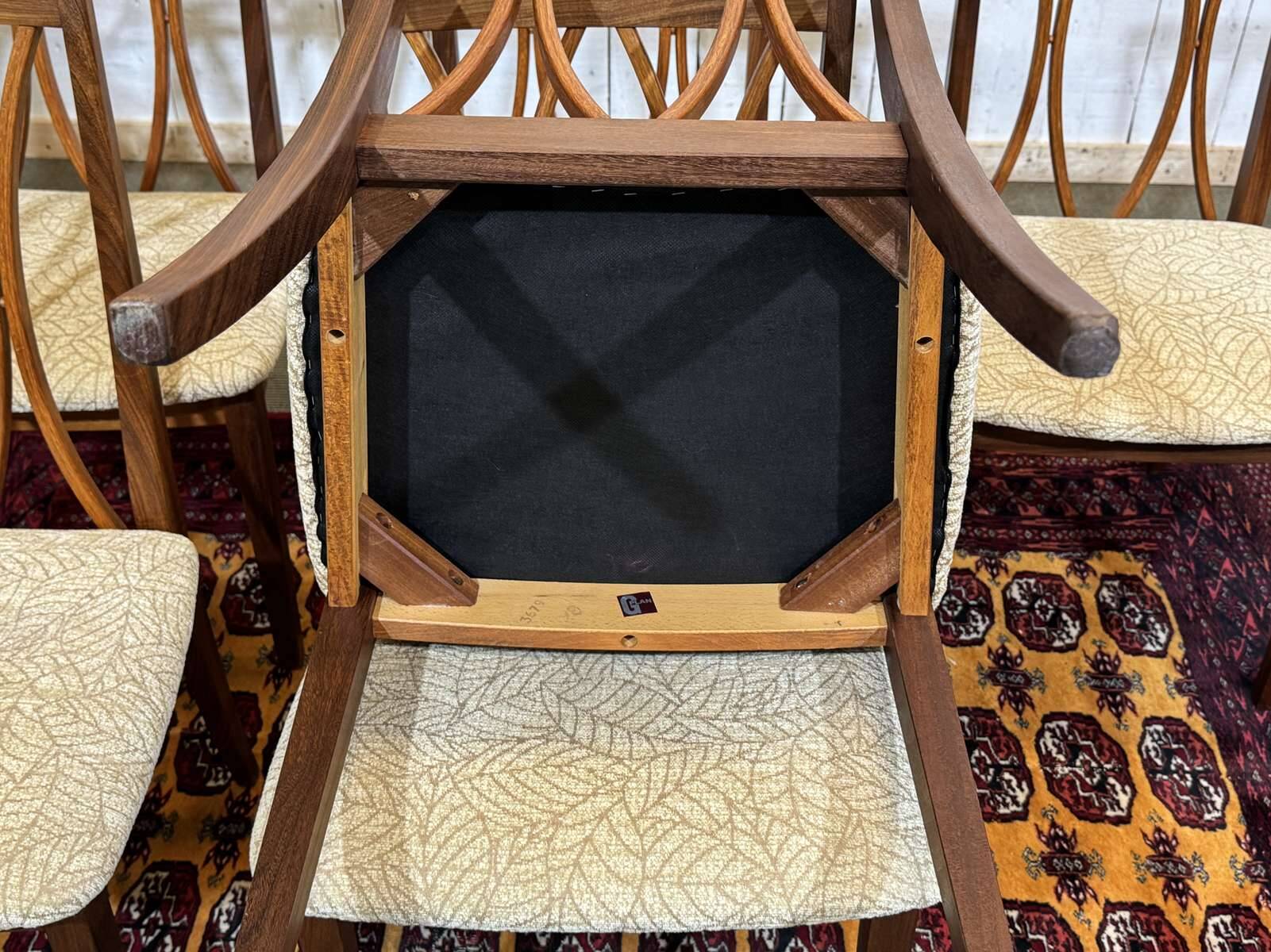 Set of 6 teak chairs from the English brand G-Plan from the 1970s.