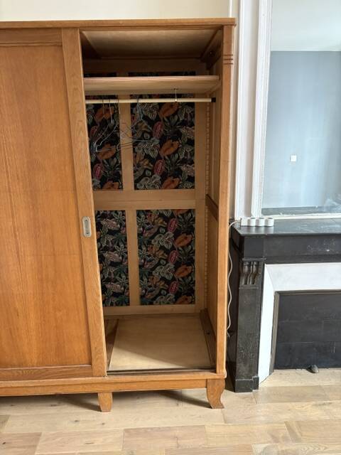 Large vintage Scandinavian wardrobe with 3 sliding doors.