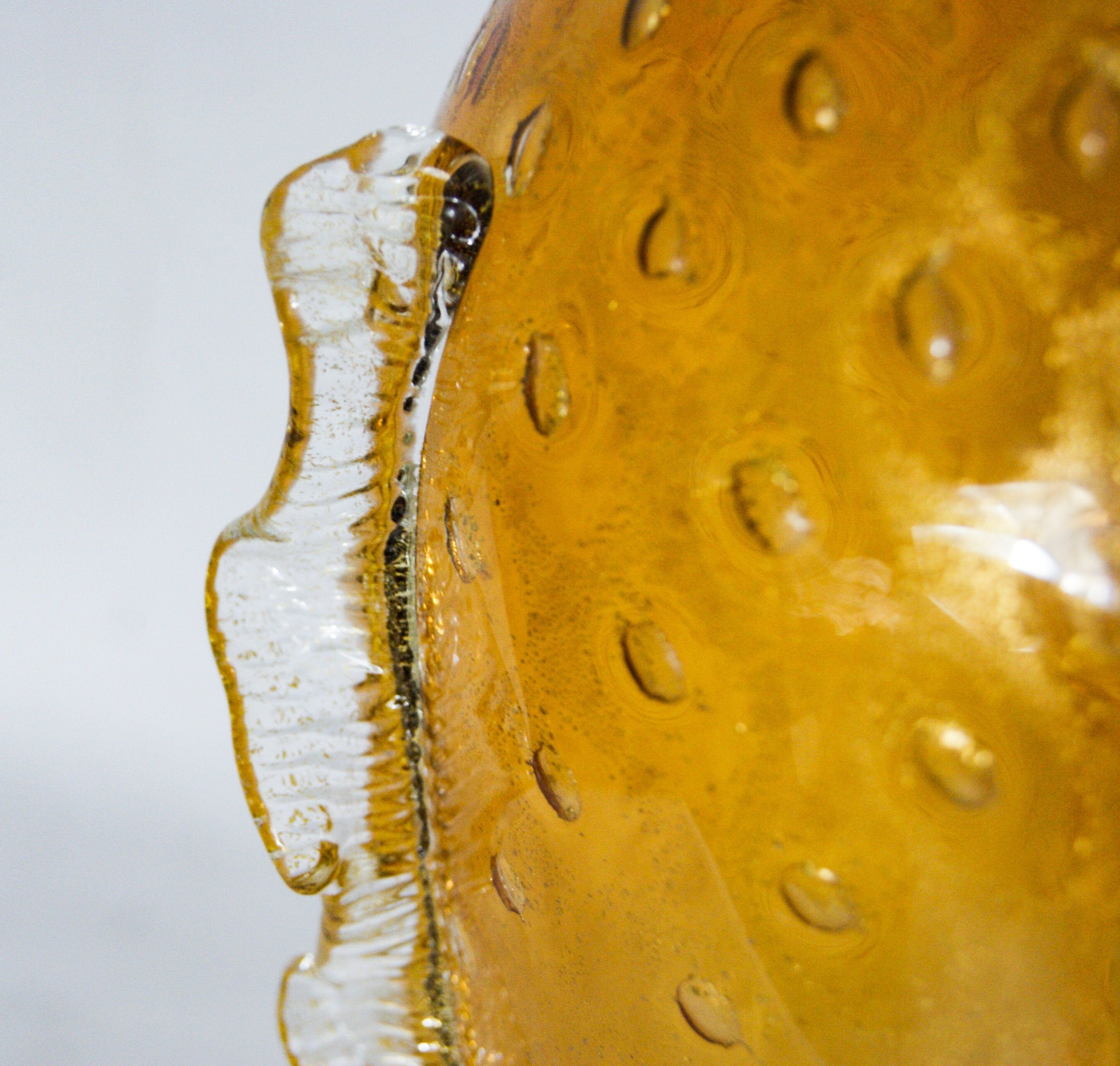 Archimede Seguso Cordonato d'Oro amber glass vase with wings