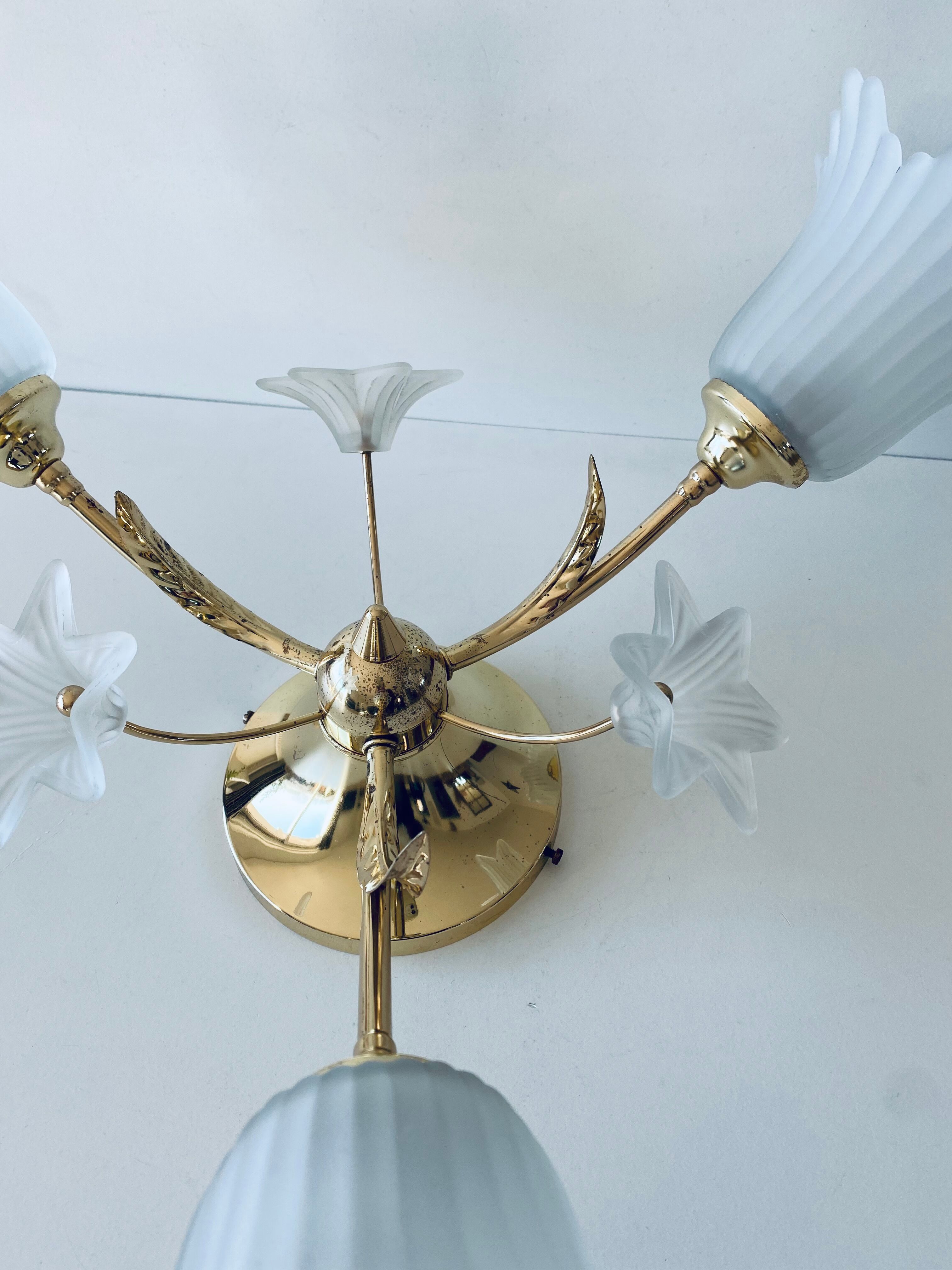 Ceiling lamp art deco flowers three fires