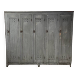XXL workshop locker with blue patina