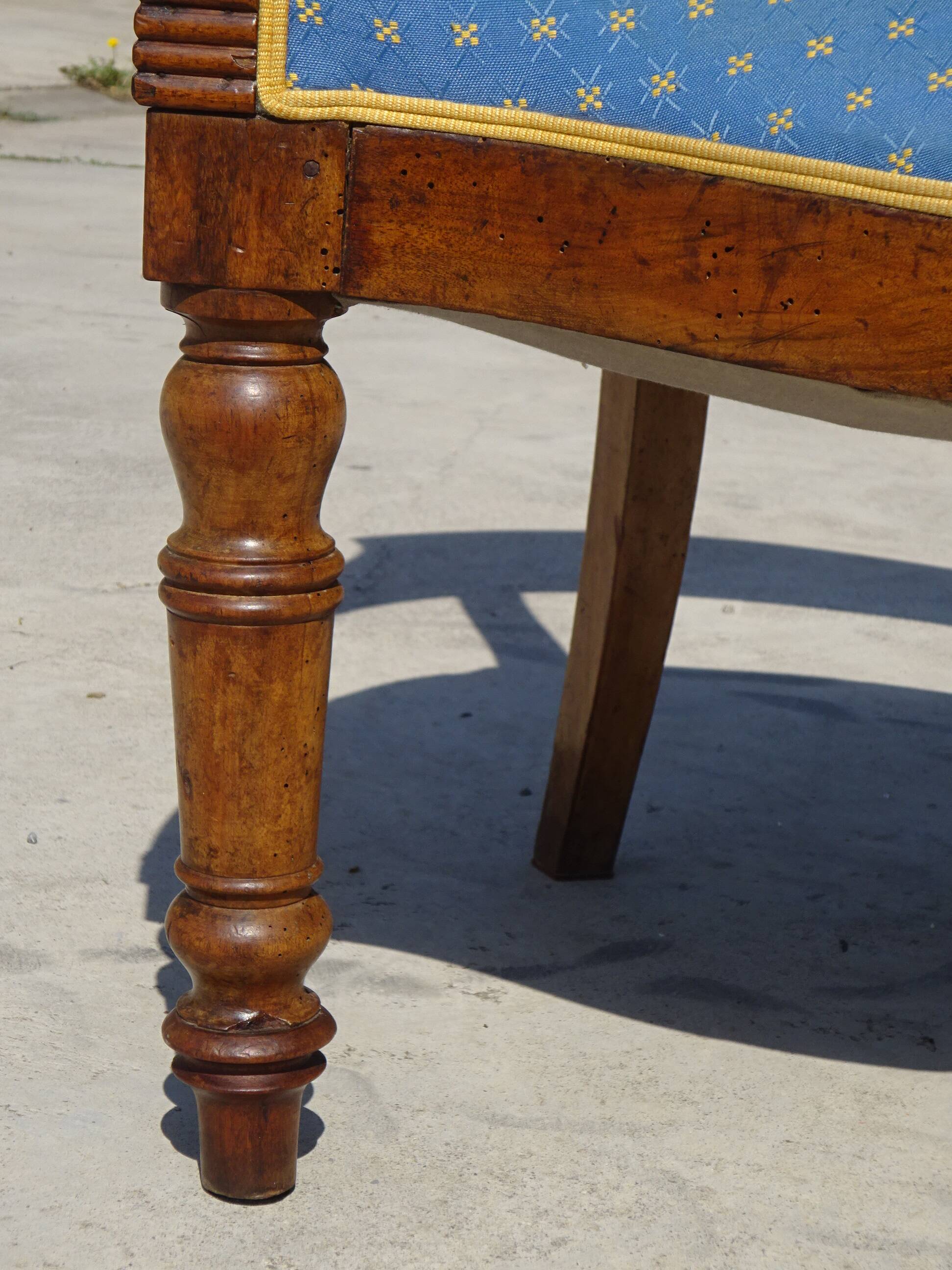 Ancien fauteuil gondole