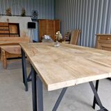Table industrielle pieds acier bois massif