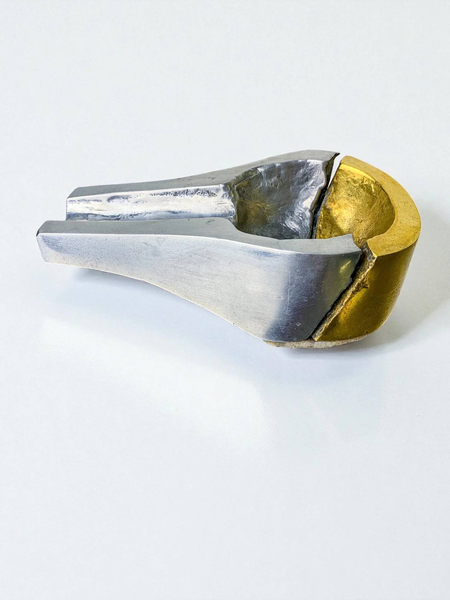 Brutalist cigar ashtray by Arte3, bronze & aluminium, Spain 1980s