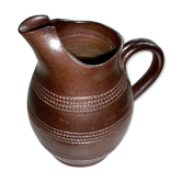 Dark brown Berry sandstone pitcher