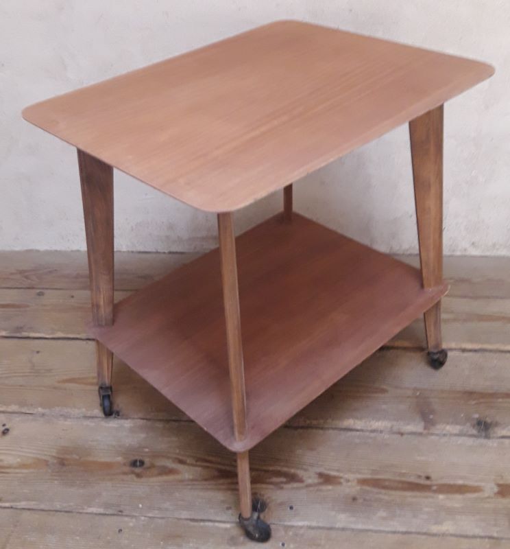 Table served legs compass with wheels 1950s