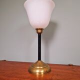 Large Art Deco table lamp, in brass and white opaline, 1920s-3