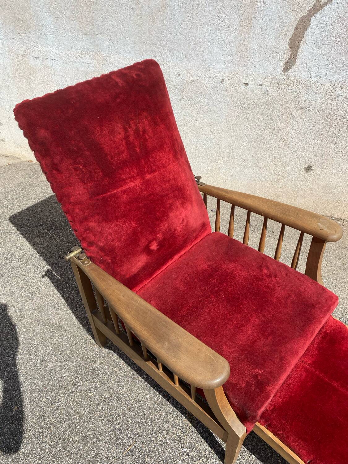 Morris velvet armchair