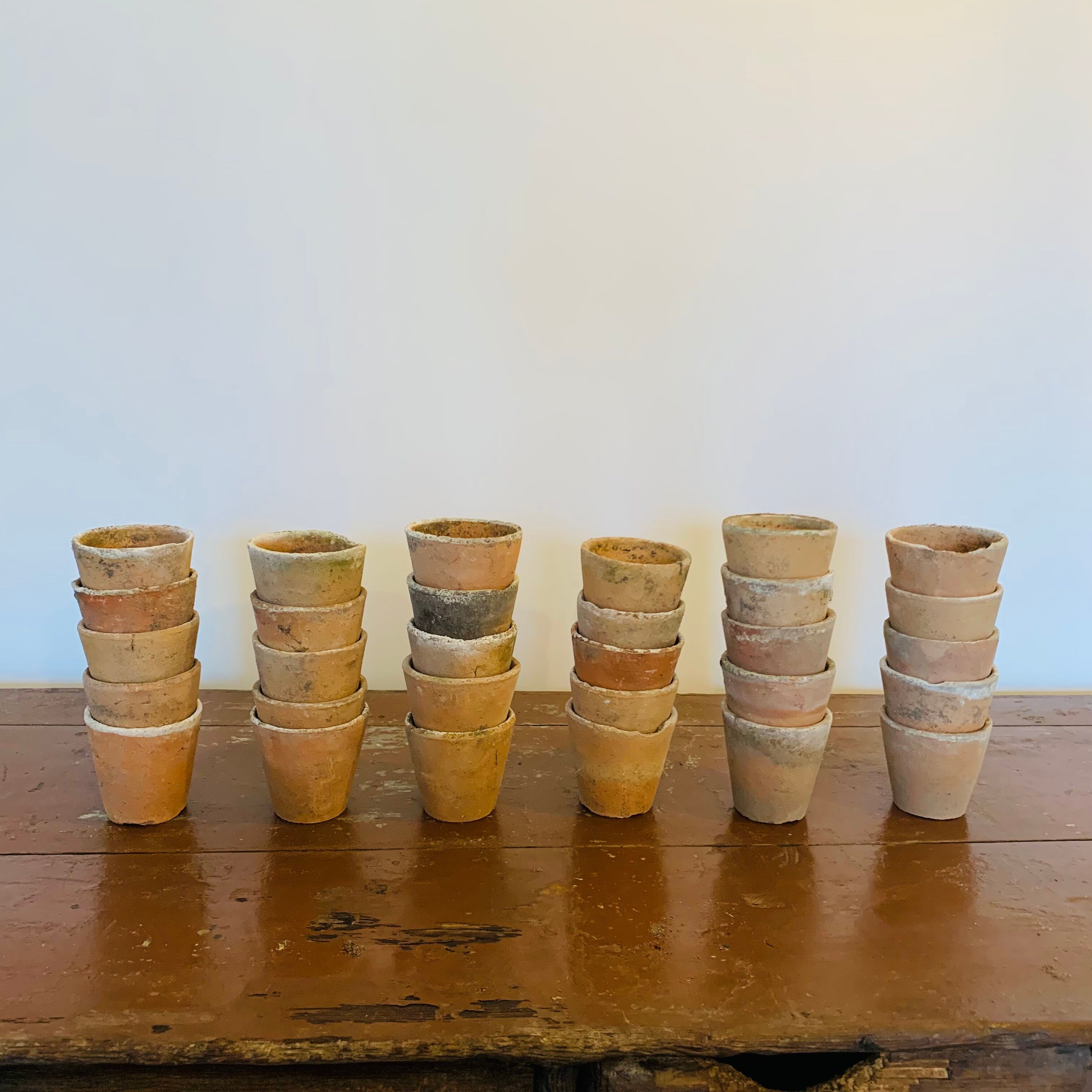 Lot of 30 terracotta pots circa 1930 graineterie