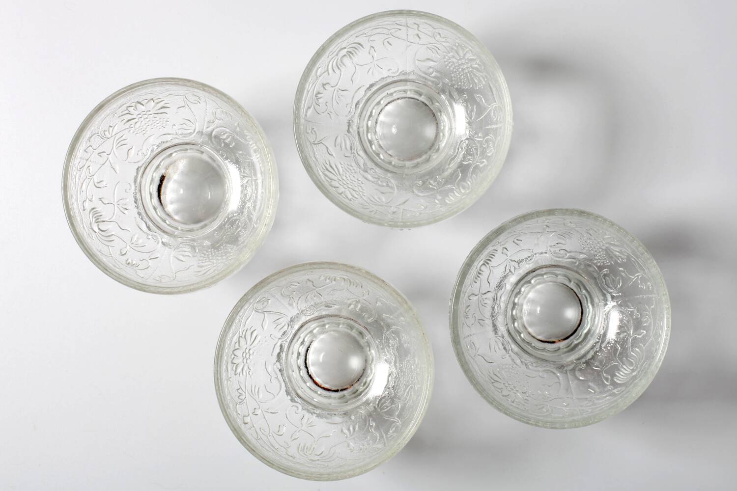 Set of 4 Vintage Pressed Glass Dessert Bowls Cibulak by Pavel Panek / 1977