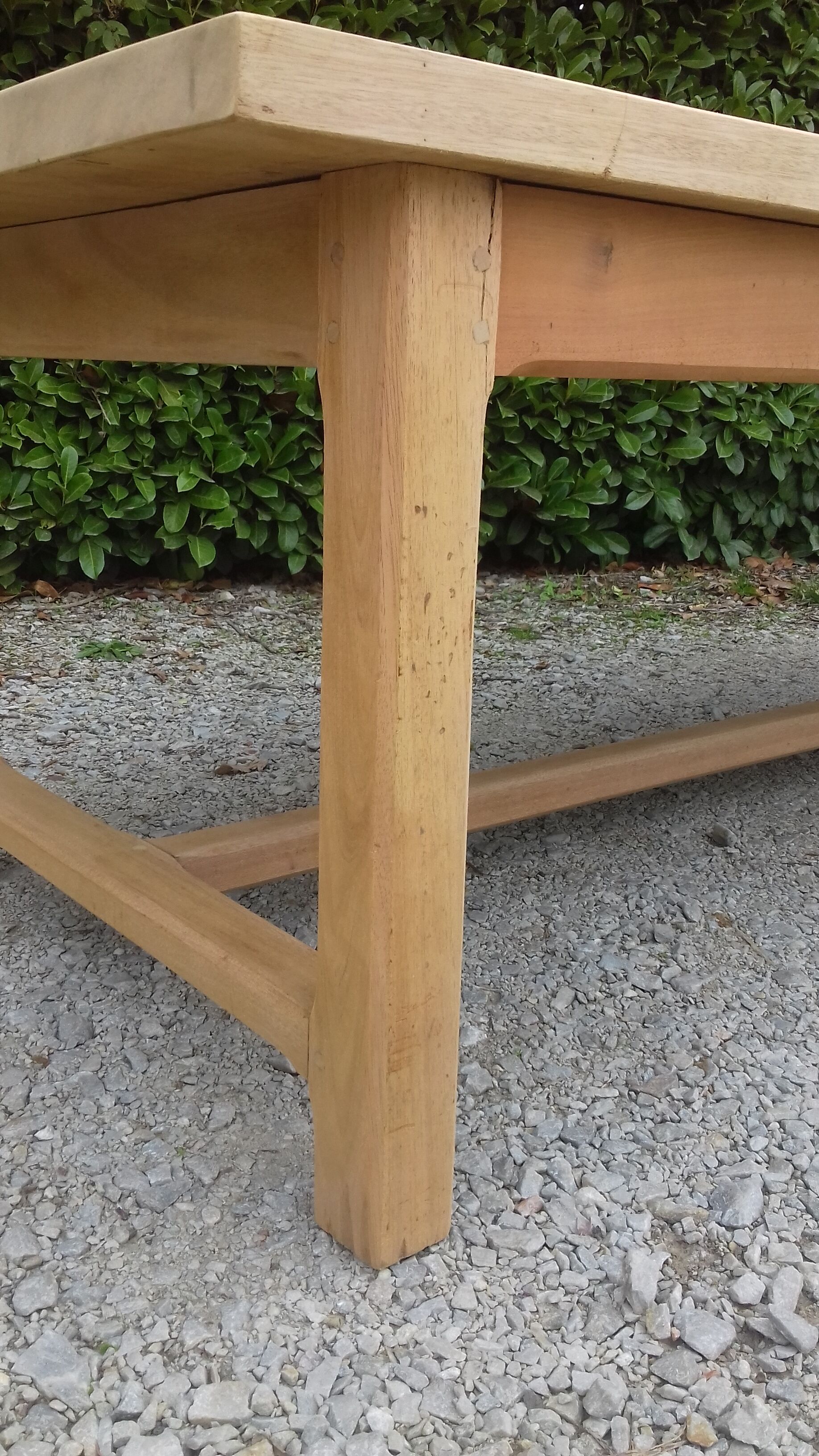 Farm table in solid oak