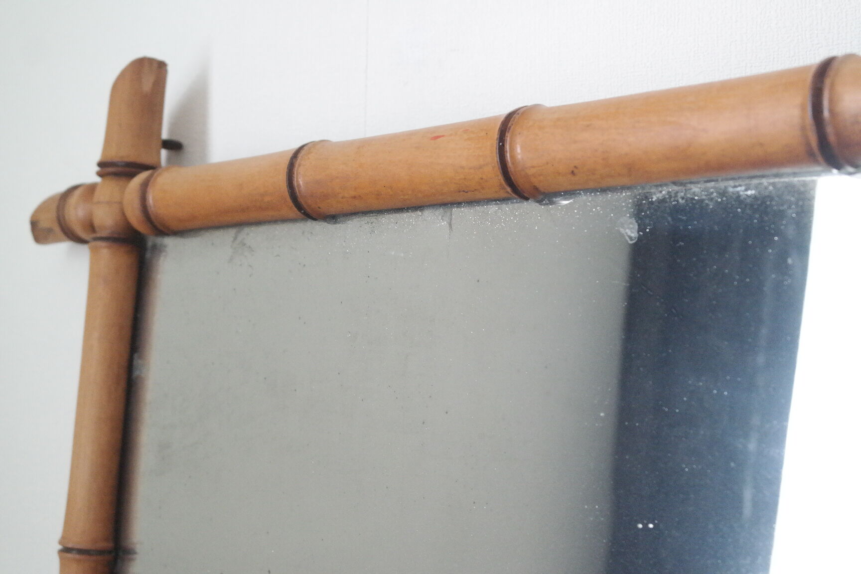 Vintage light bamboo mirror 107 x 79 cm