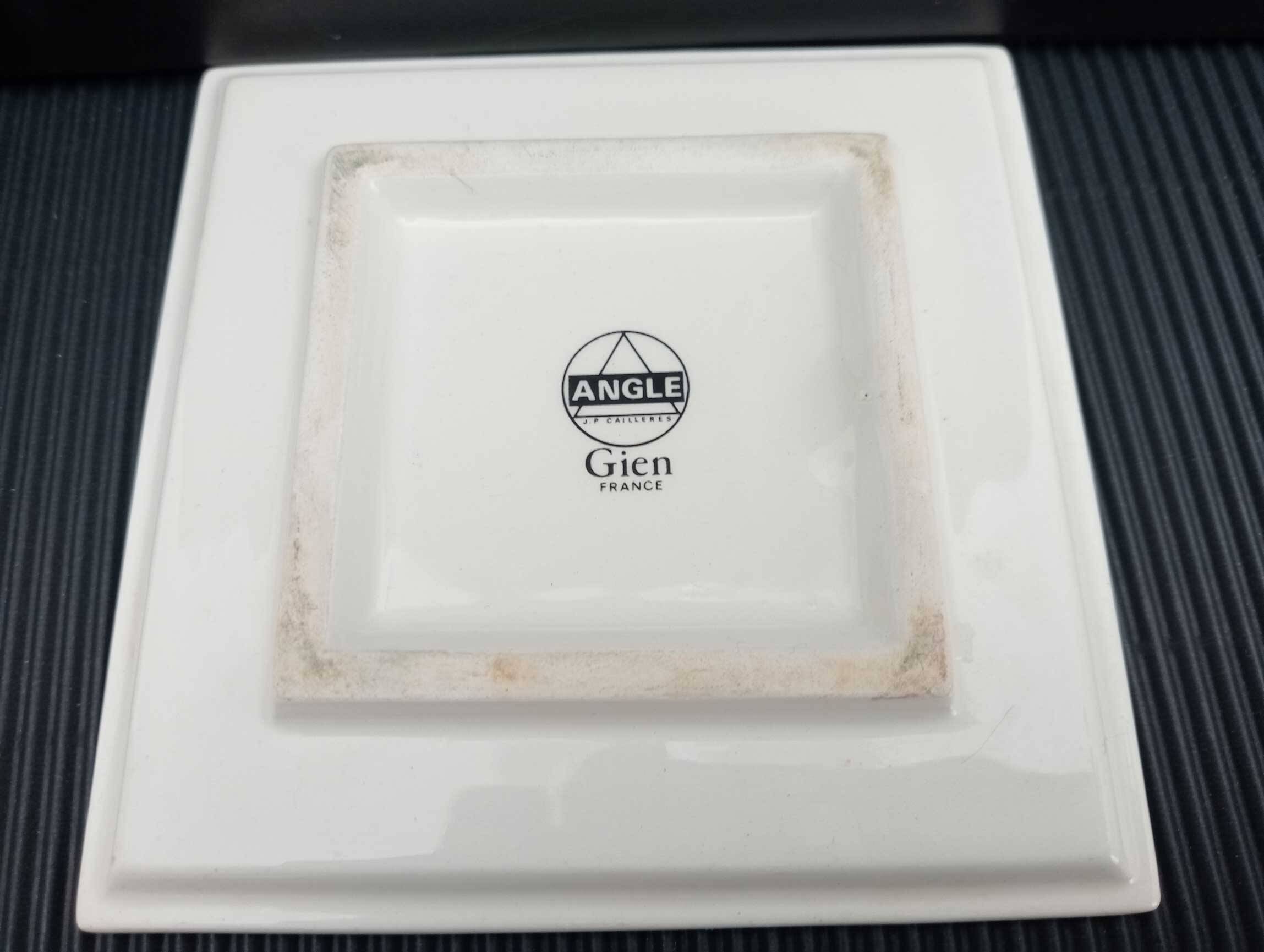 Mug Collection ANGLE by JP Cailleres